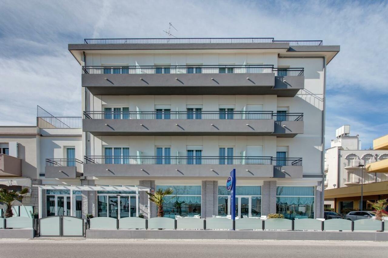 Hotel Platinum Ρίμινι Εξωτερικό φωτογραφία